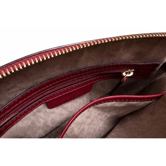 Michael Kors Red Jet Set Crossbody Saffiano Leather Gold Chain Chic - Picture 6 of 6